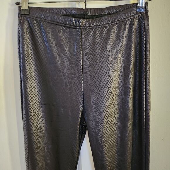 Plush Cozy Snake Print Loungewear Fleece Lined Legging Pants Size Medium - Picture 3 of 8
